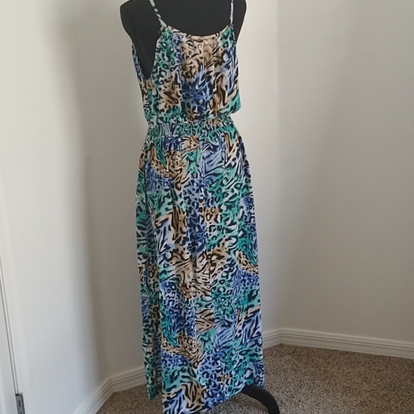 Animal Print Maxi Dress - Picture 3 of 3